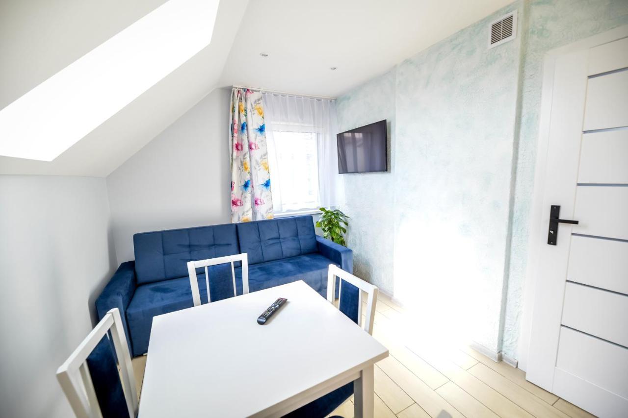 Kempingzator Apartamenty Exteriör bild