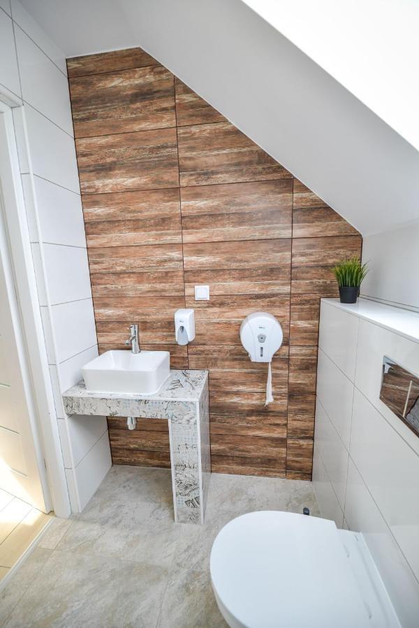Kempingzator Apartamenty Exteriör bild