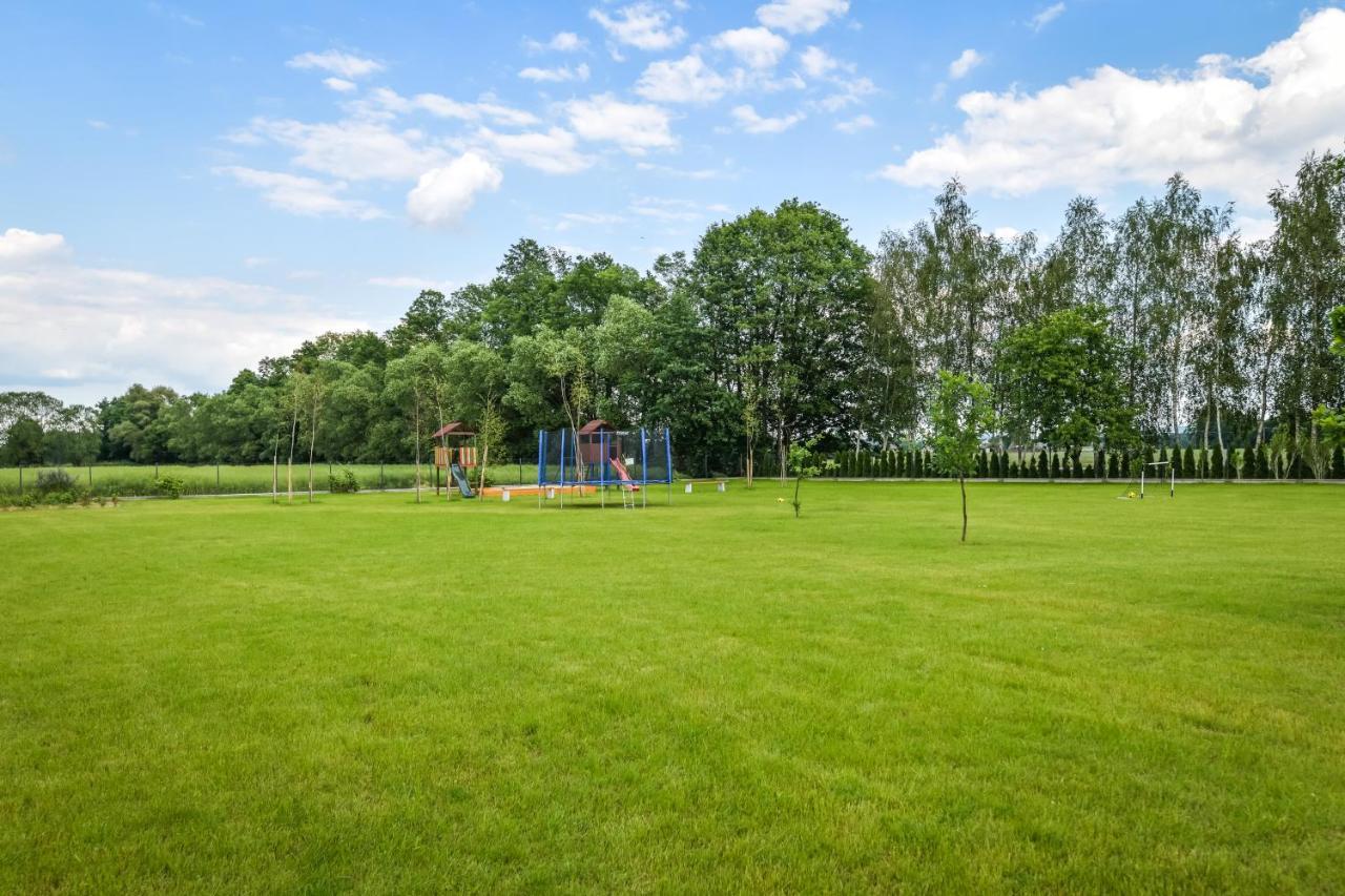 Kempingzator Apartamenty Exteriör bild