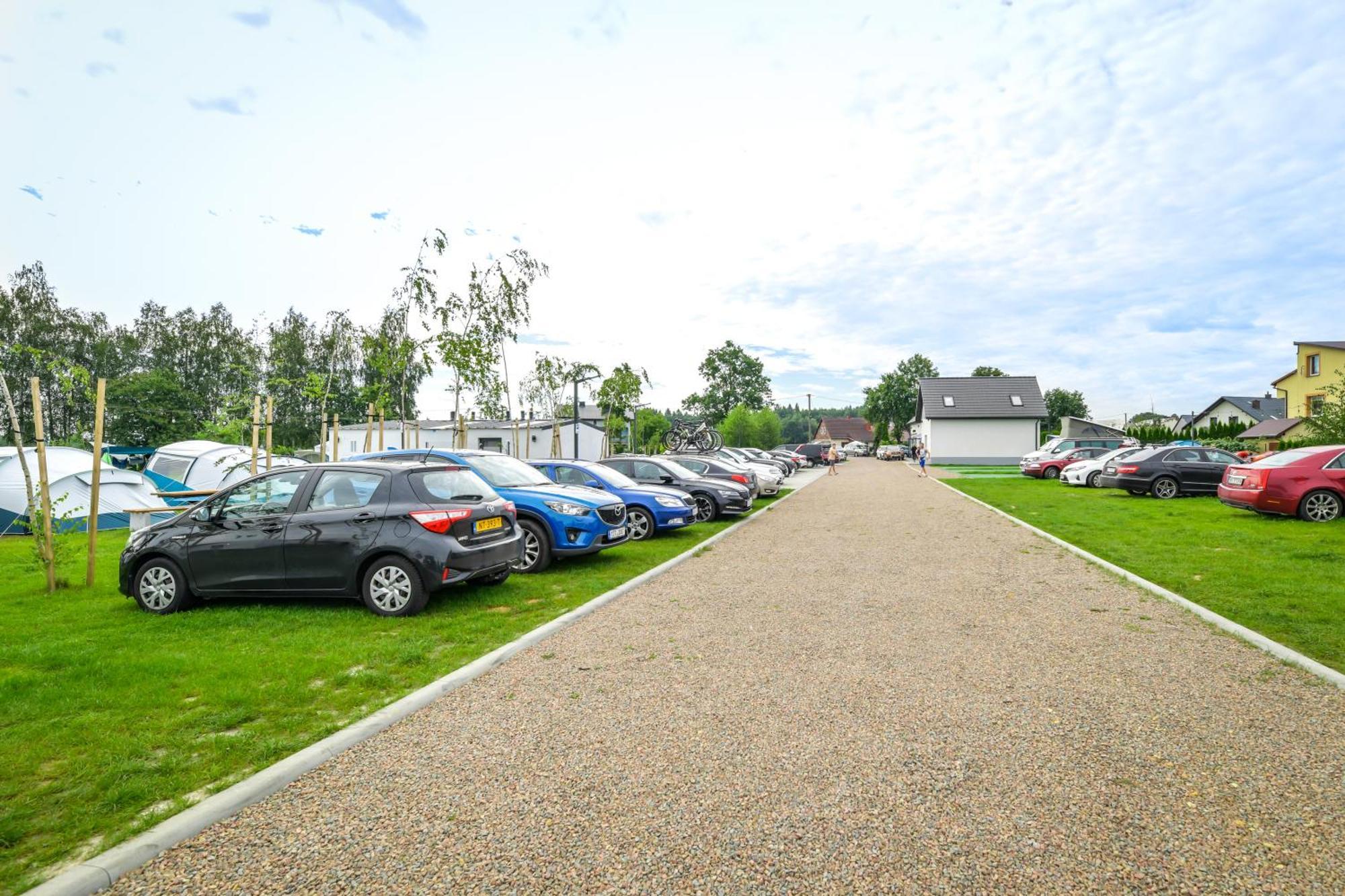 Kempingzator Apartamenty Exteriör bild